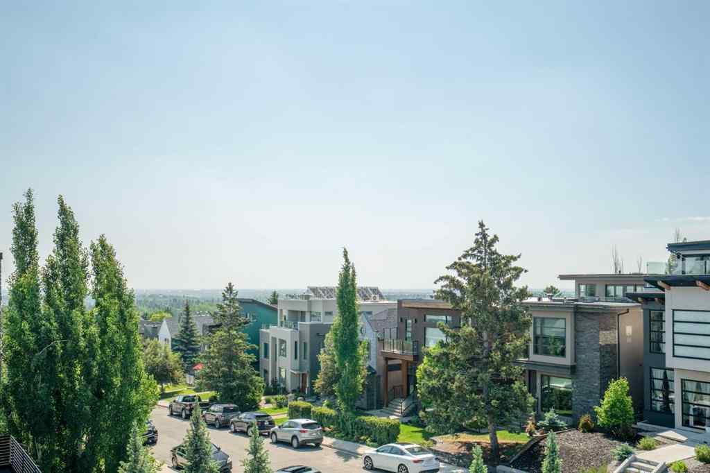 MLS® A2229721 - 2022 29 Avenue SW in South Calgary Calgary, Residential