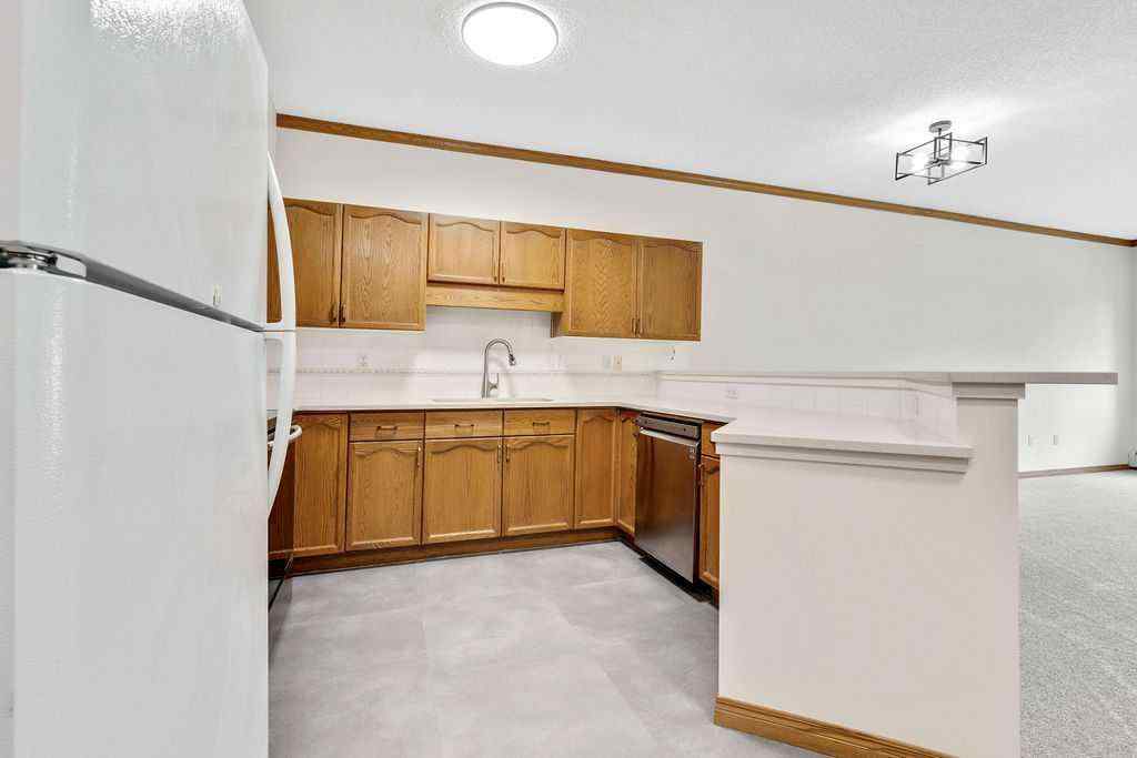 MLS® A2229736 - Unit #310 200 Lincoln Way SW in Lincoln Park Calgary, Residential
