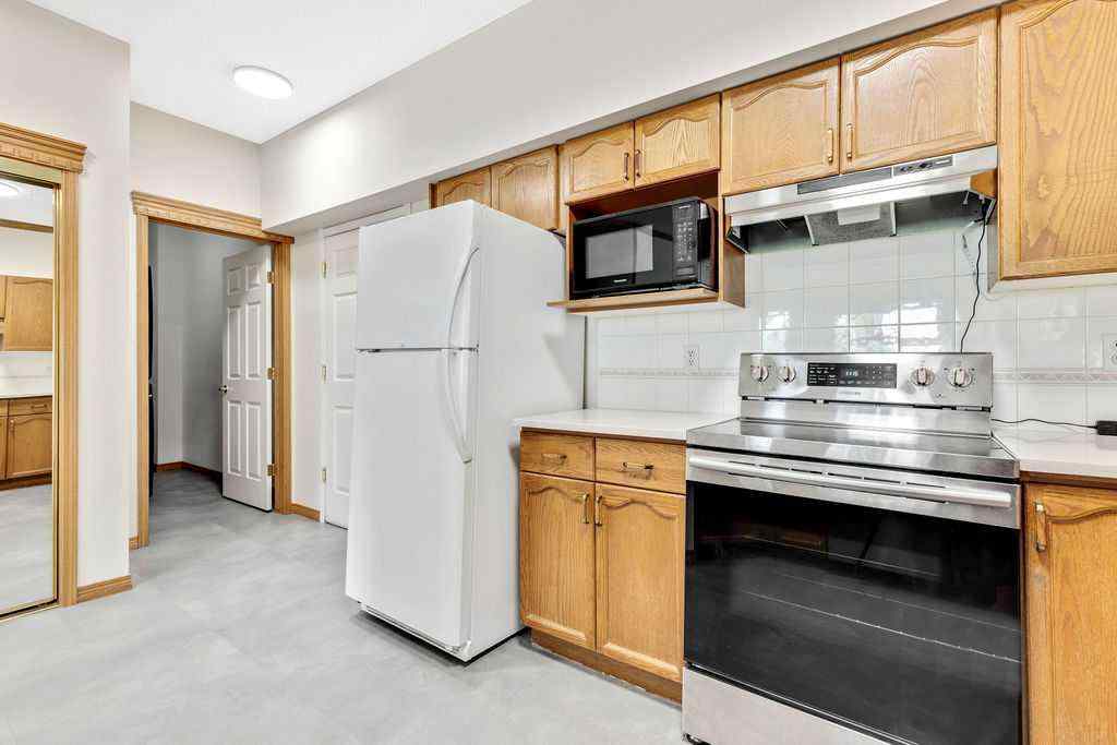 MLS® A2229736 - Unit #310 200 Lincoln Way SW in Lincoln Park Calgary, Residential
