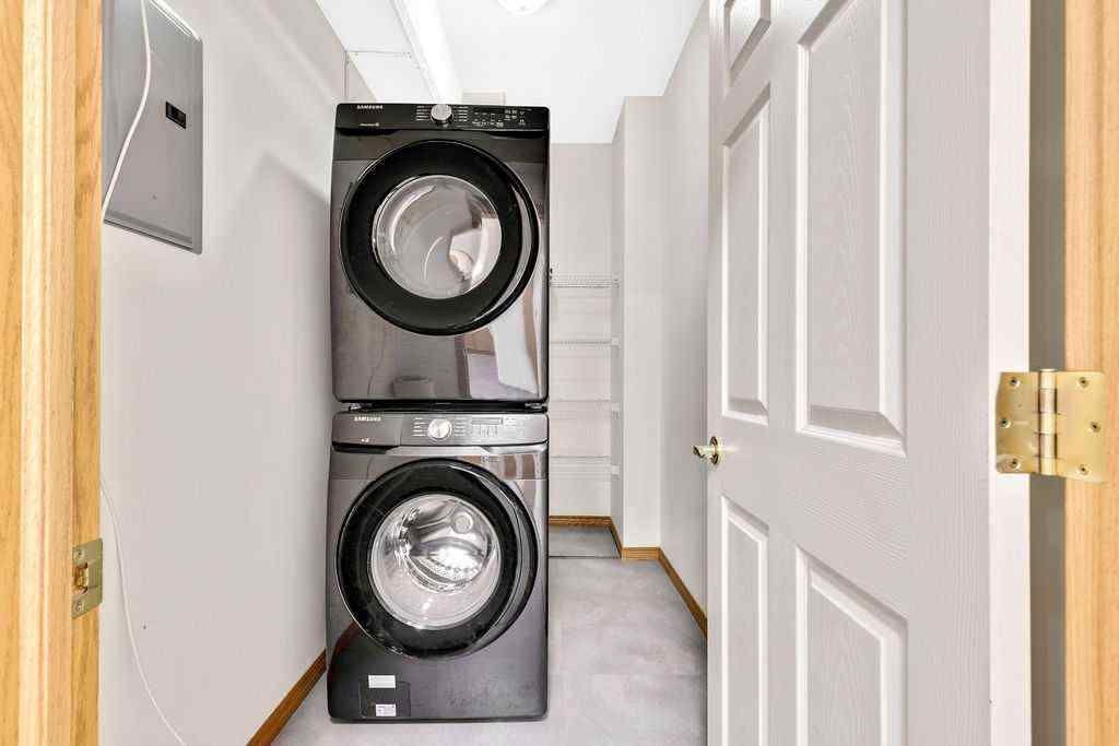 MLS® A2229736 - Unit #310 200 Lincoln Way SW in Lincoln Park Calgary, Residential