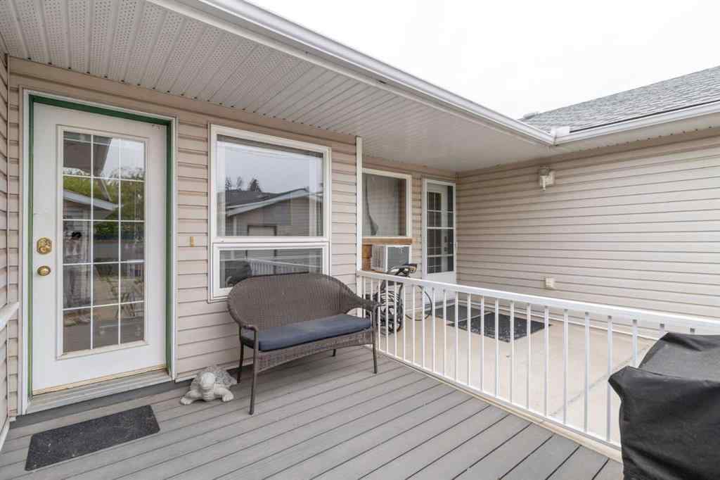 MLS® A2229744 - 520 Lakeside Boulevard  in Strathmore Lakes Estates Strathmore, Residential