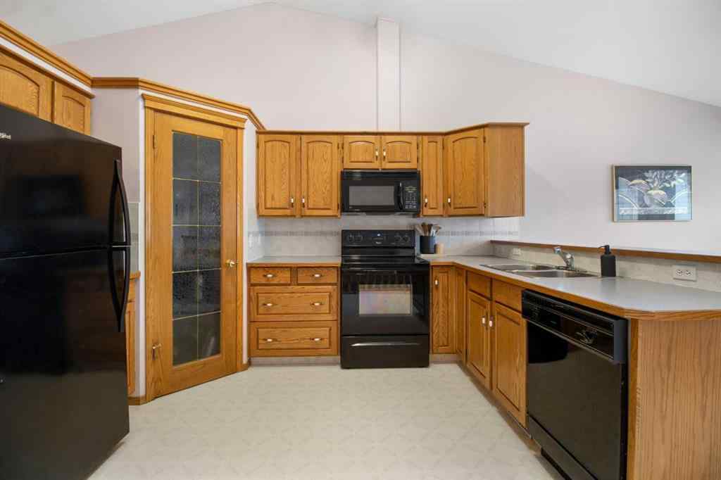 MLS® A2229744 - 520 Lakeside Boulevard  in Strathmore Lakes Estates Strathmore, Residential