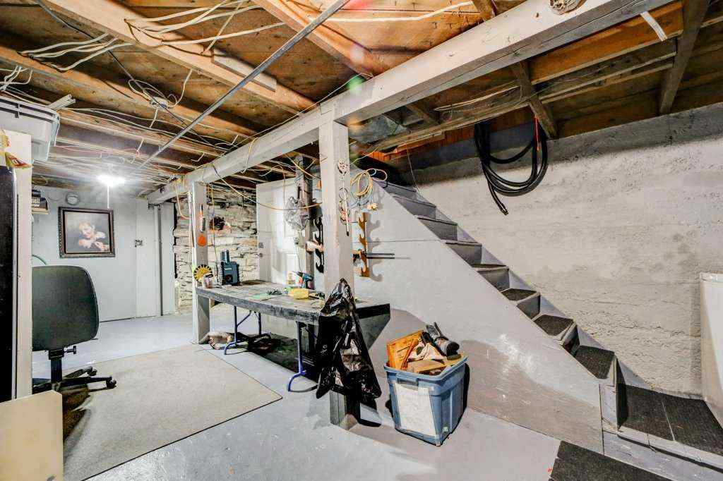 MLS® A2229762 - 29320 TWP RD 7-0   in NONE Rural Pincher Creek No. 9, M.D. of, Residential