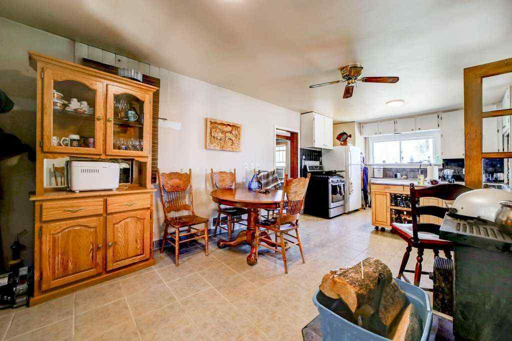 MLS® A2229762 - 29320 TWP RD 7-0   in NONE Rural Pincher Creek No. 9, M.D. of, Residential