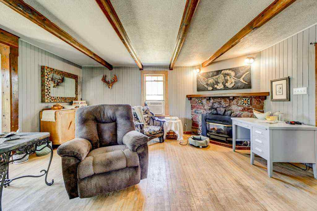 MLS® A2229762 - 29320 TWP RD 7-0   in NONE Rural Pincher Creek No. 9, M.D. of, Residential