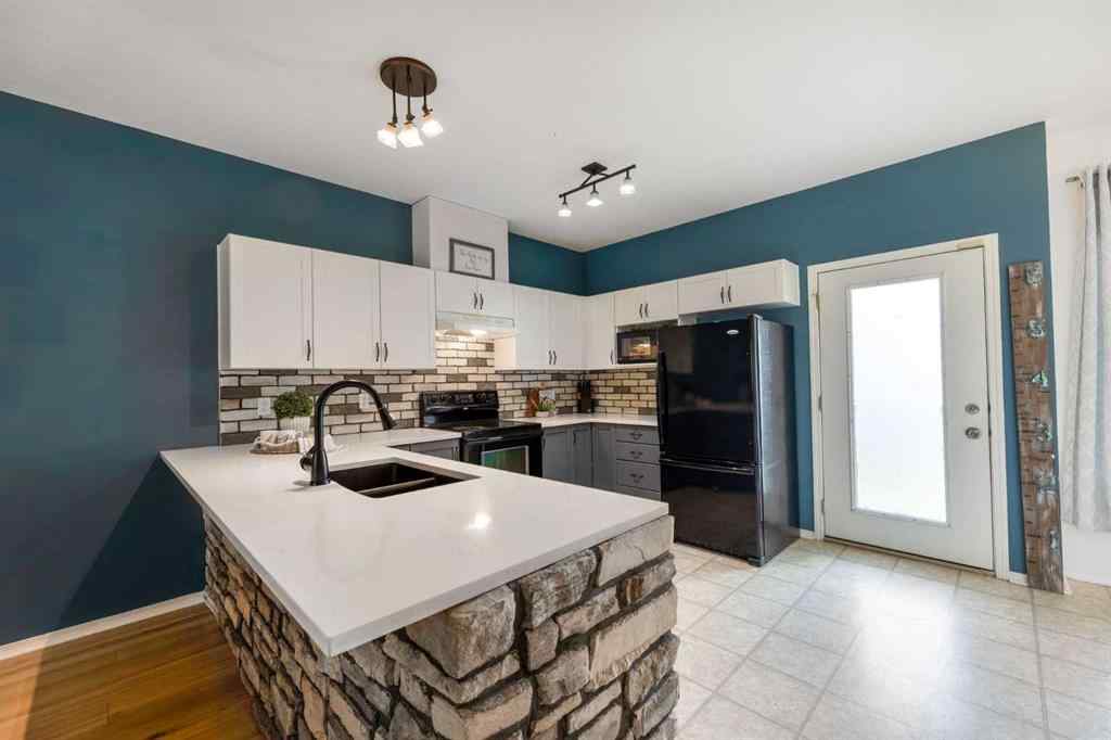 MLS® A2229765 - Unit #106 2006 Luxstone Boulevard  in Luxstone Airdrie, Residential