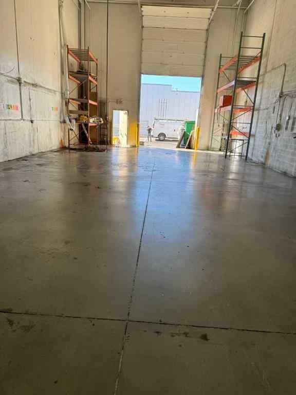 MLS® A2229774 - 6777 Fairmount Drive SE in Fairview Industrial Calgary, Commercial