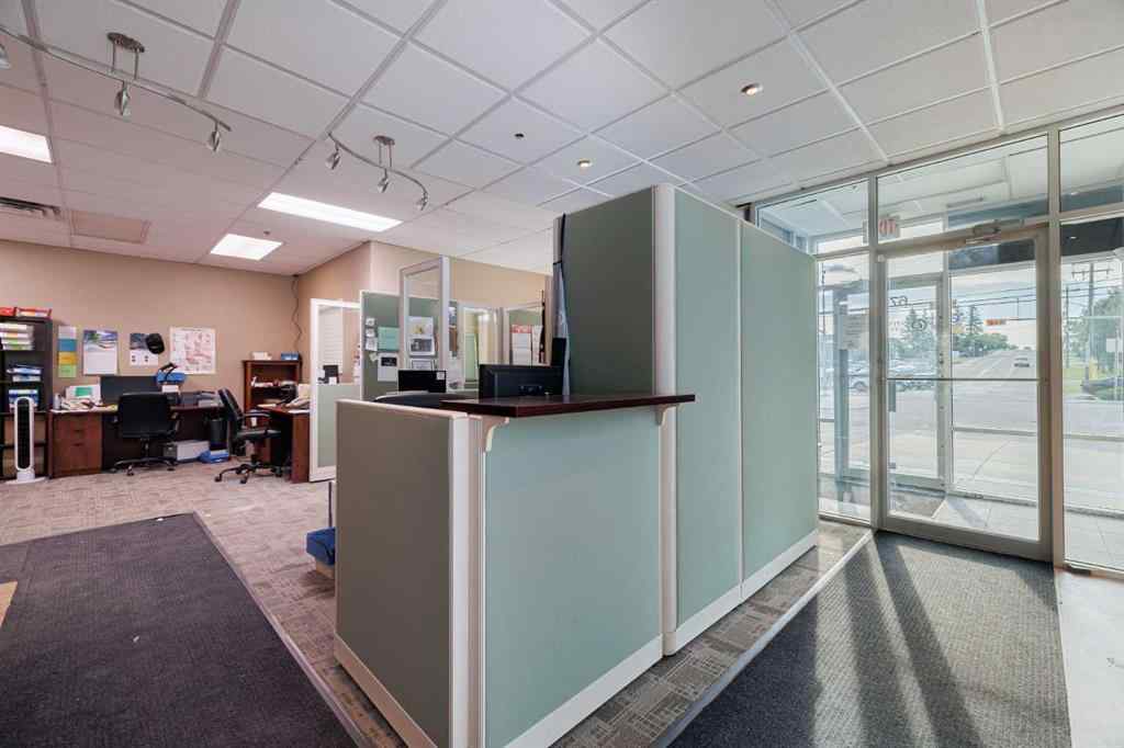 MLS® A2229774 - 6777 Fairmount Drive SE in Fairview Industrial Calgary, Commercial