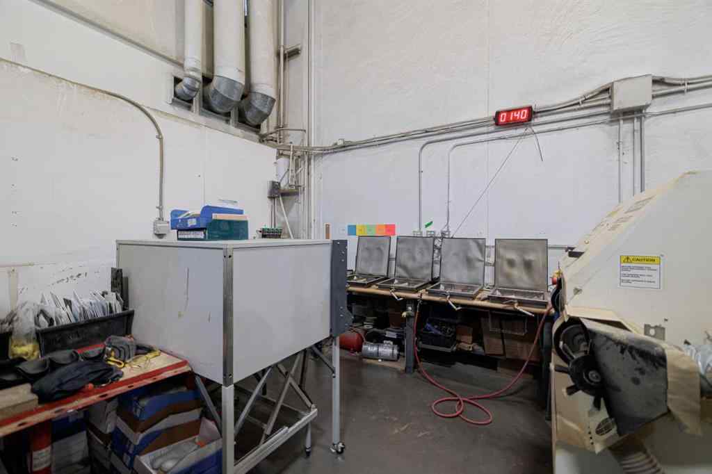 MLS® A2229774 - 6777 Fairmount Drive SE in Fairview Industrial Calgary, Commercial