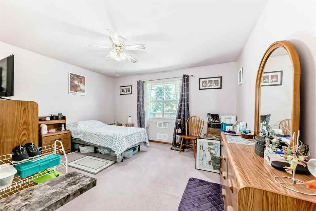 MLS® A2229789 - 8015 34 Avenue NW in Bowness Calgary, Residential