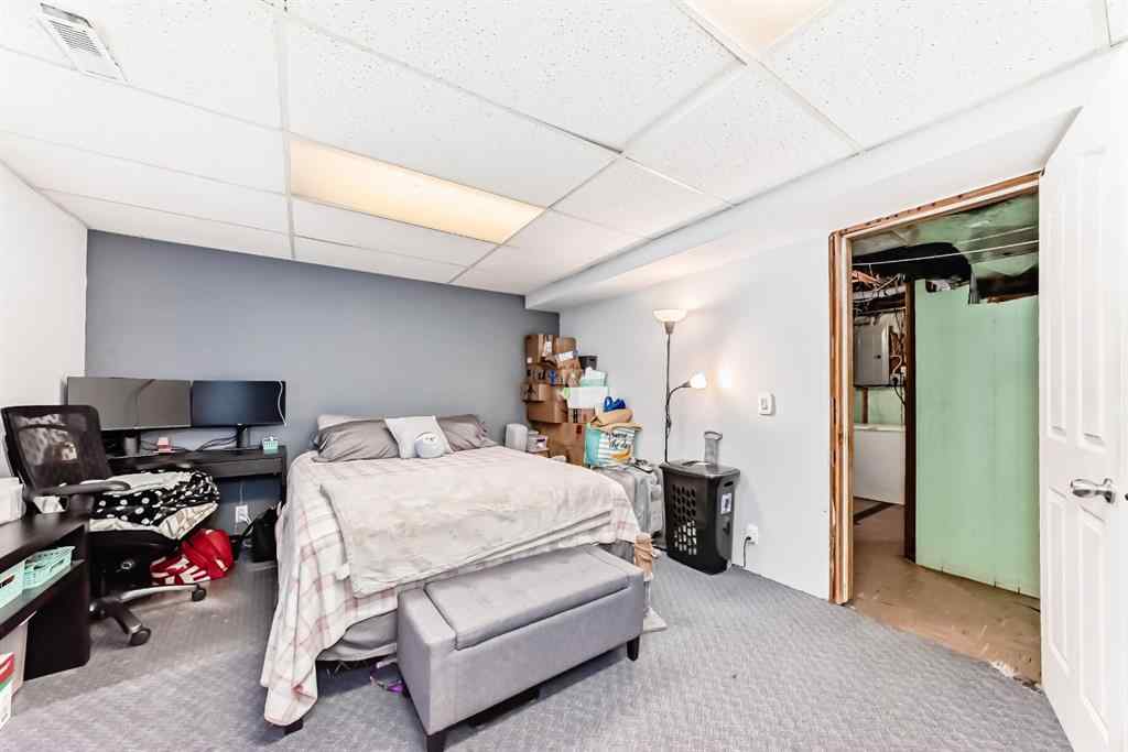 MLS® A2229789 - 8015 34 Avenue NW in Bowness Calgary, Residential