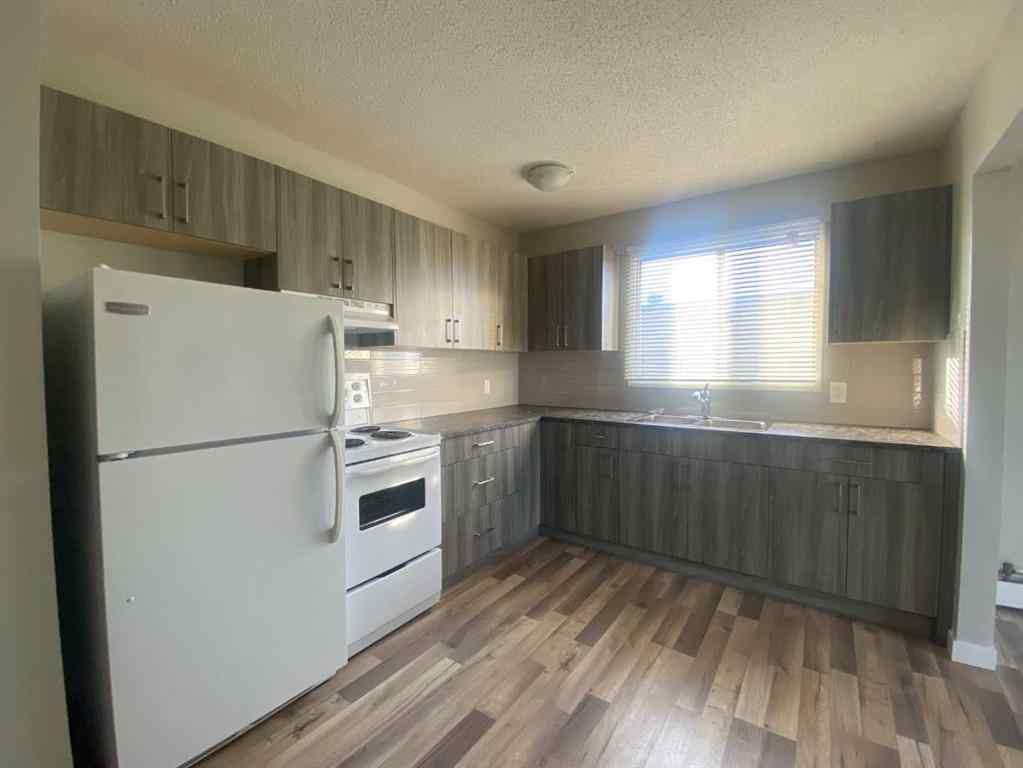 MLS® A2229790 - 1626 12 Avenue SW in Sunalta Calgary, Commercial