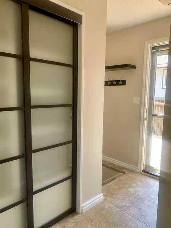 MLS® A2229806 - 471 Dalmeny Hill NW in Dalhousie Calgary, Residential