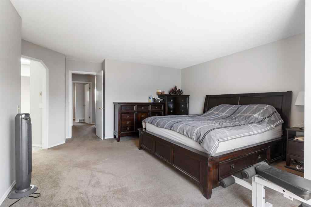 MLS® A2229818 - 39 Harvest Oak Green NE in Harvest Hills Calgary, Residential