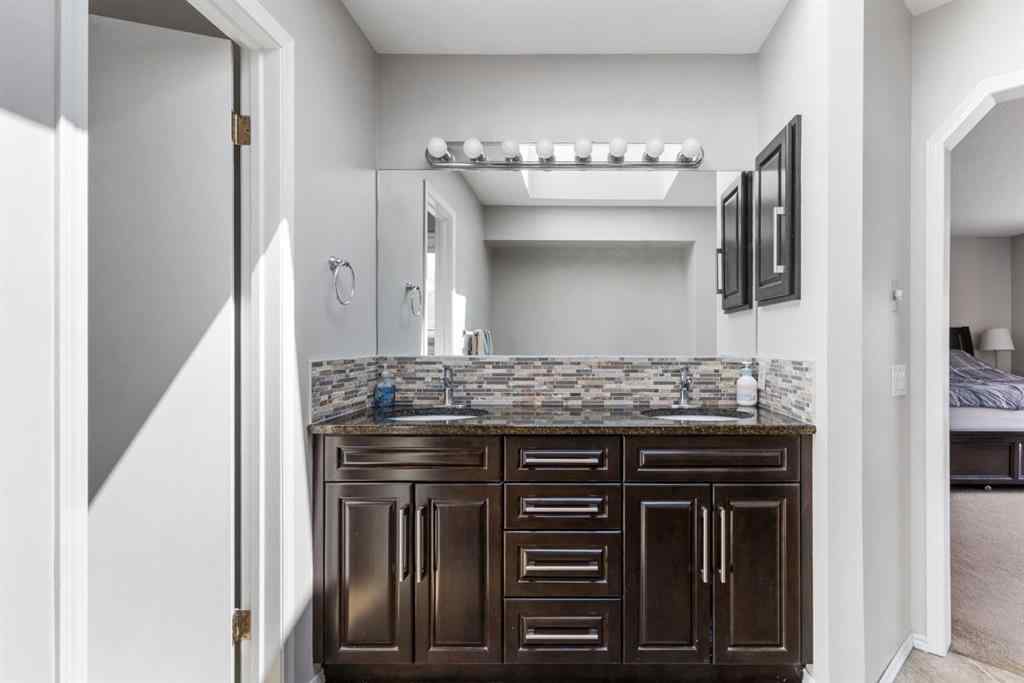 MLS® A2229818 - 39 Harvest Oak Green NE in Harvest Hills Calgary, Residential