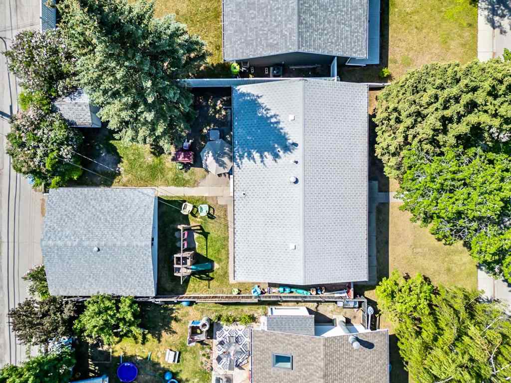 MLS® A2229831 - 2628 Lionel Crescent SW in Lakeview Calgary, Residential