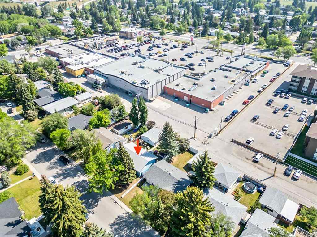 MLS® A2229831 - 2628 Lionel Crescent SW in Lakeview Calgary, Residential