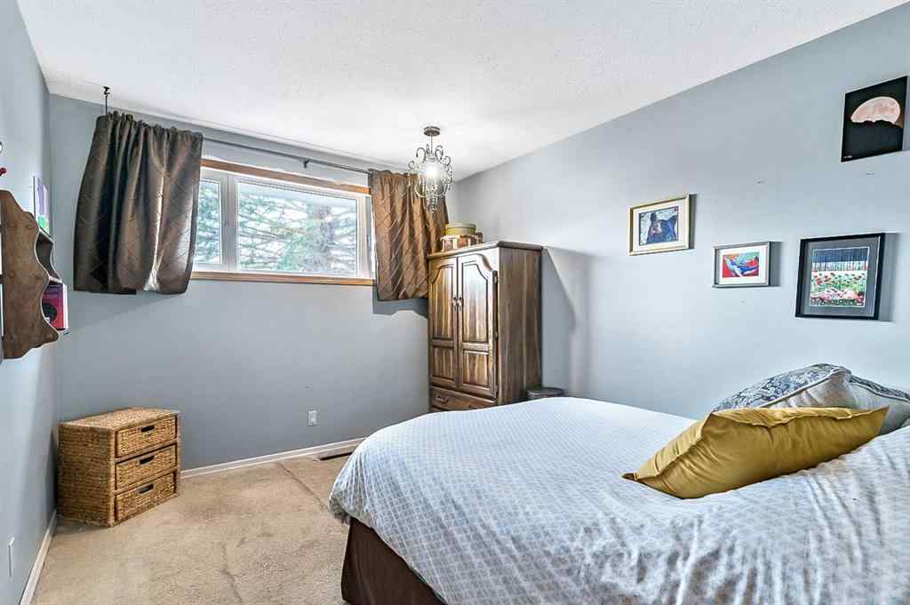 MLS® A2229831 - 2628 Lionel Crescent SW in Lakeview Calgary, Residential