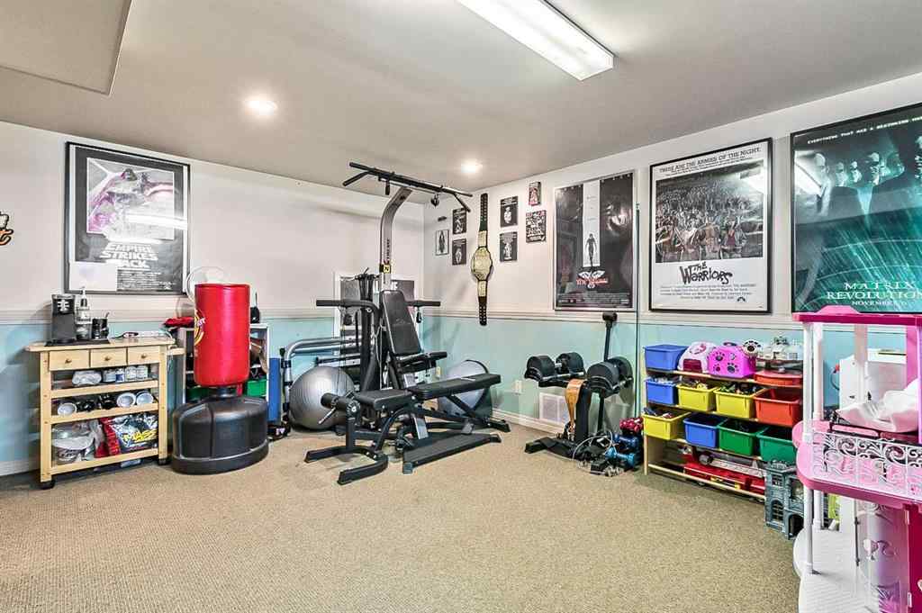 MLS® A2229831 - 2628 Lionel Crescent SW in Lakeview Calgary, Residential