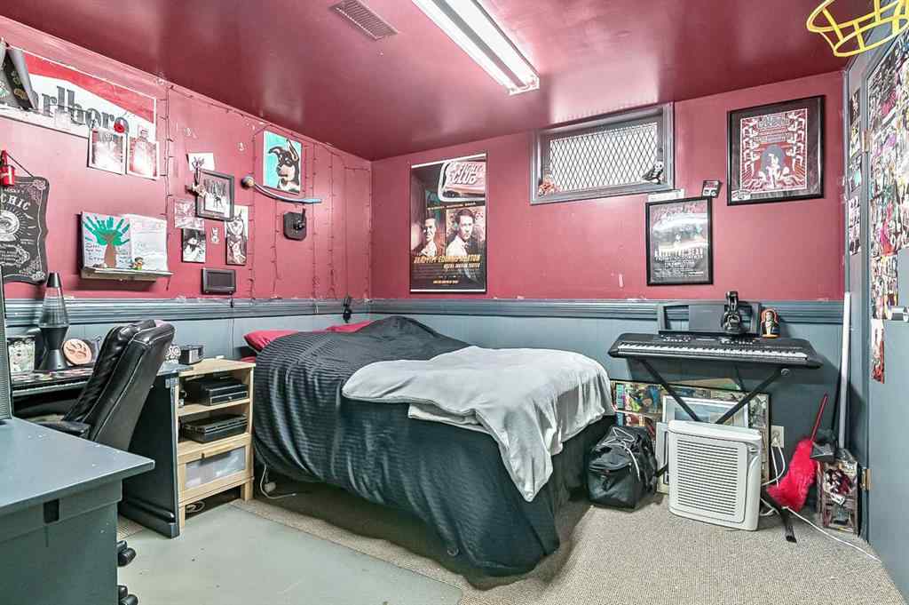 MLS® A2229831 - 2628 Lionel Crescent SW in Lakeview Calgary, Residential