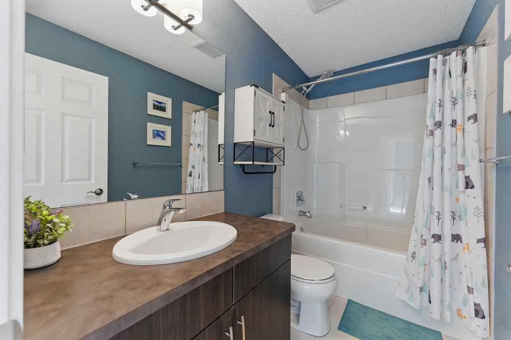 MLS® A2229842 - 230 Auburn Crest Way SE in Auburn Bay Calgary, Residential