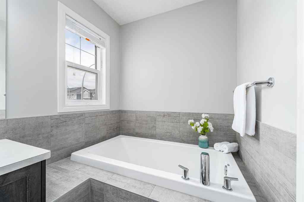 MLS® A2229856 - 48 Nolanhurst Common NW in Nolan Hill Calgary, Residential