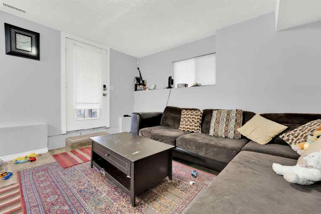 MLS® A2229878 - 185 Tarawood Place NE in Taradale Calgary, Residential