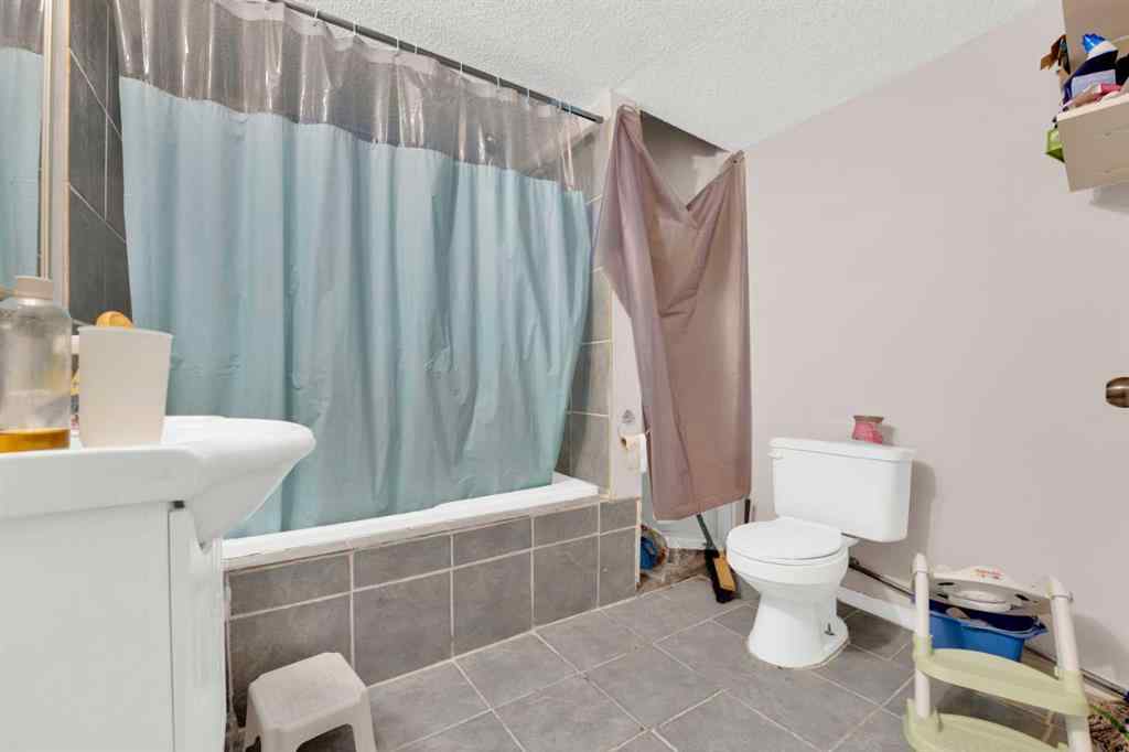 MLS® A2229878 - 185 Tarawood Place NE in Taradale Calgary, Residential
