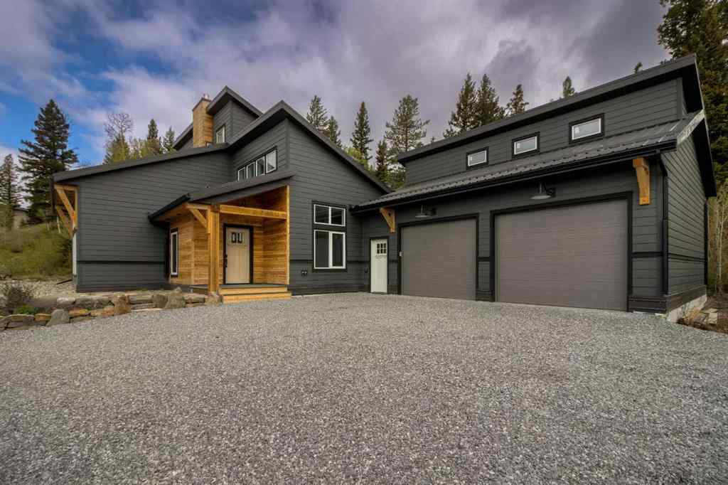 MLS® A2229885 - 33 Kananaskis Court  in NONE Coleman, Residential