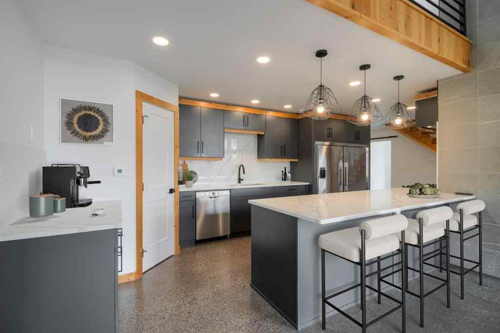 MLS® A2229885 - 33 Kananaskis Court  in NONE Coleman, Residential