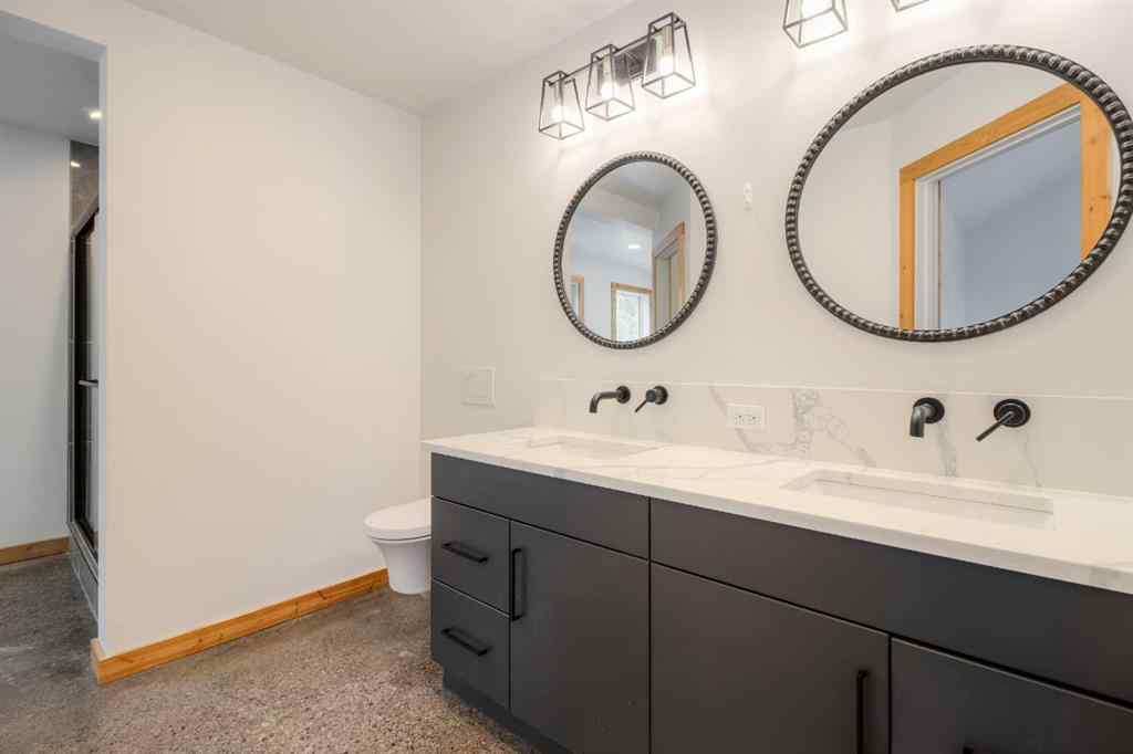 MLS® A2229885 - 33 Kananaskis Court  in NONE Coleman, Residential