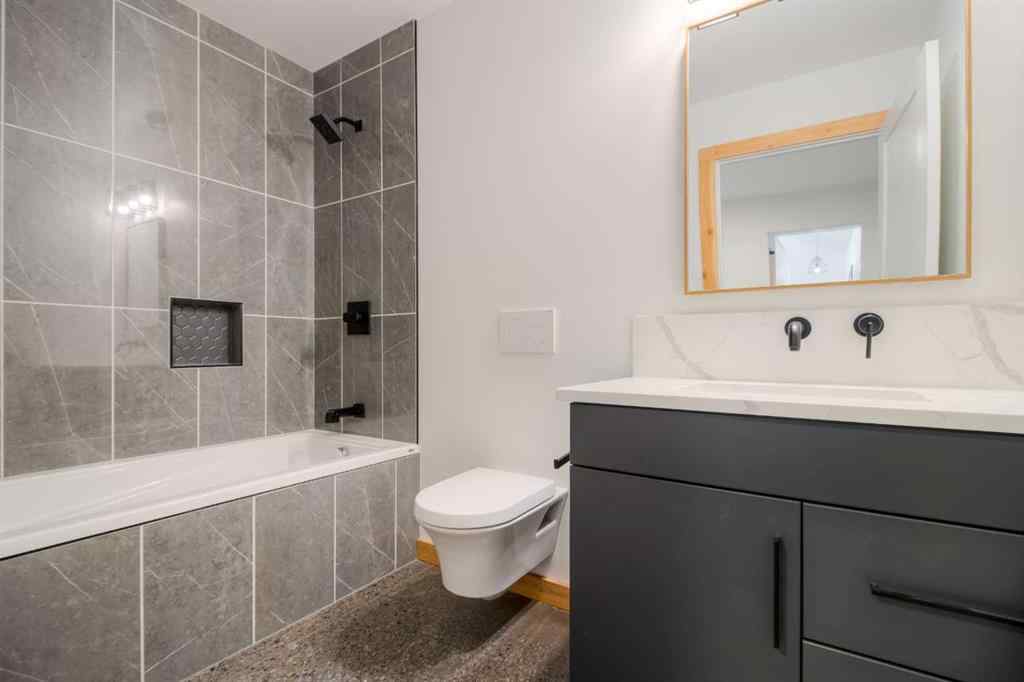 MLS® A2229885 - 33 Kananaskis Court  in NONE Coleman, Residential