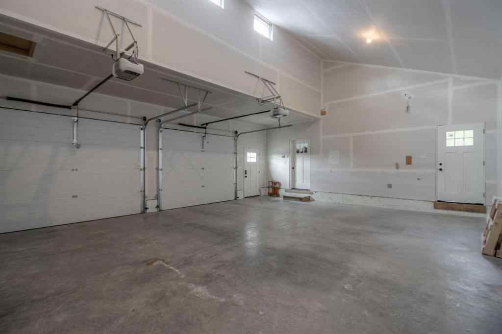 MLS® A2229885 - 33 Kananaskis Court  in NONE Coleman, Residential