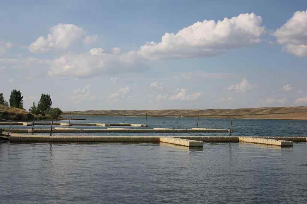 MLS® A2229893 - 26 White Pelican Way  in McGregor Lake Rural Vulcan County, Land