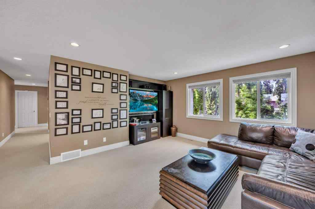 MLS® A2229897 - 172 Panatella Crescent NW in Panorama Hills Calgary, Residential