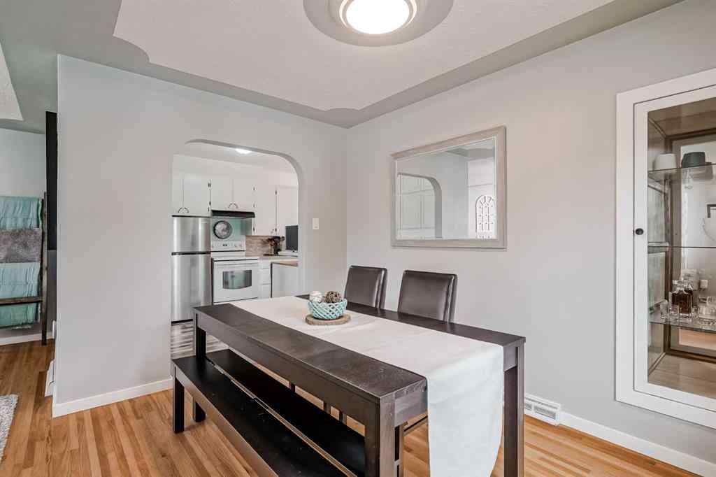 MLS® A2229900 - 1204 18 Street NE in Mayland Heights Calgary, Residential