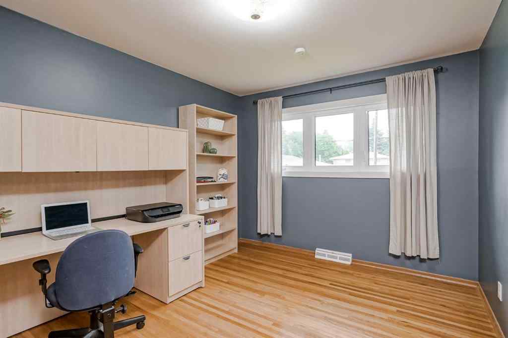 MLS® A2229900 - 1204 18 Street NE in Mayland Heights Calgary, Residential