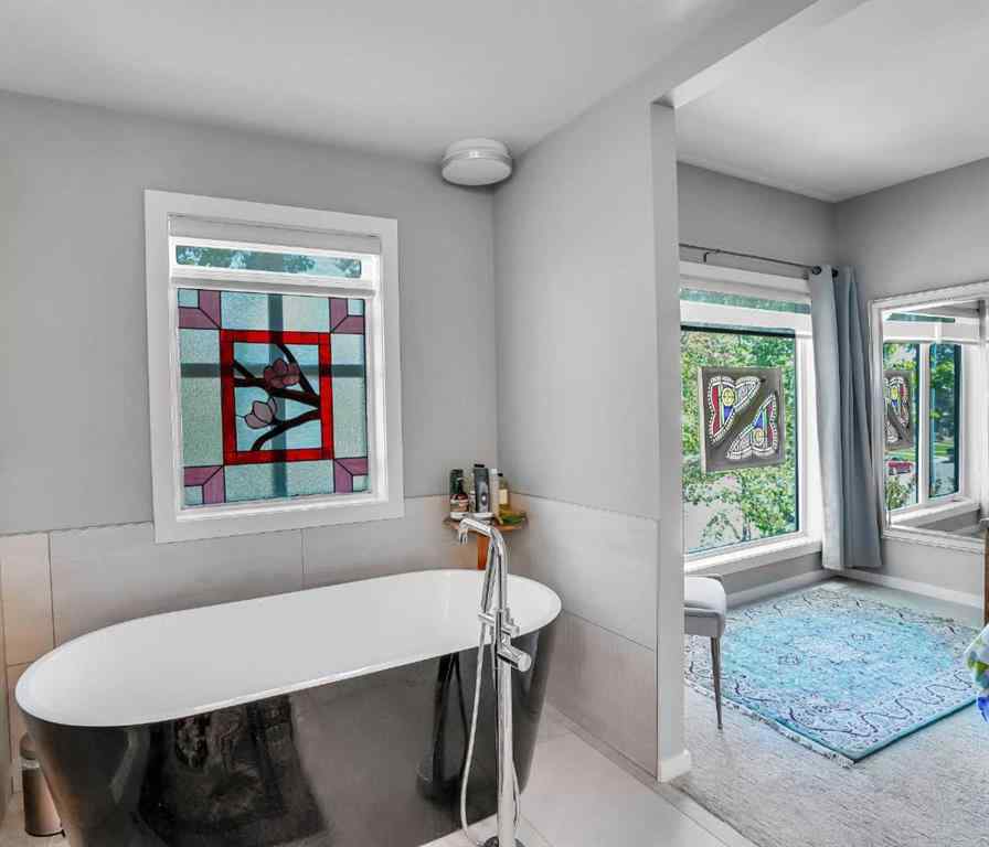 MLS® A2229947 - 2638 30 Street SW in Killarney/Glengarry Calgary, Residential
