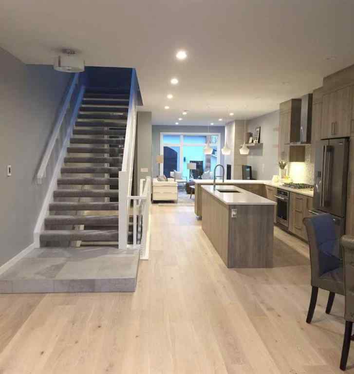 MLS® A2229947 - 2638 30 Street SW in Killarney/Glengarry Calgary, Residential
