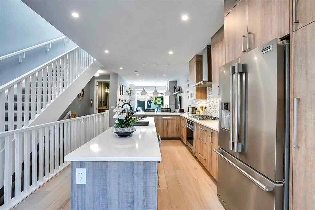 MLS® A2229947 - 2638 30 Street SW in Killarney/Glengarry Calgary, Residential