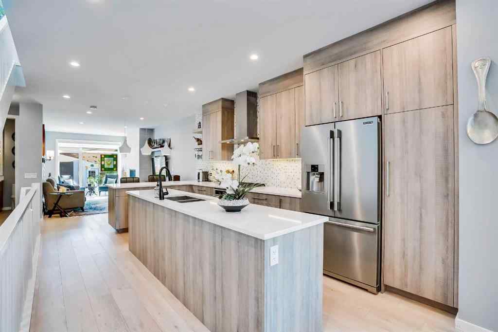 MLS® A2229947 - 2638 30 Street SW in Killarney/Glengarry Calgary, Residential