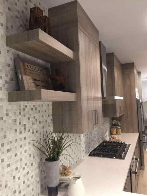 MLS® A2229947 - 2638 30 Street SW in Killarney/Glengarry Calgary, Residential