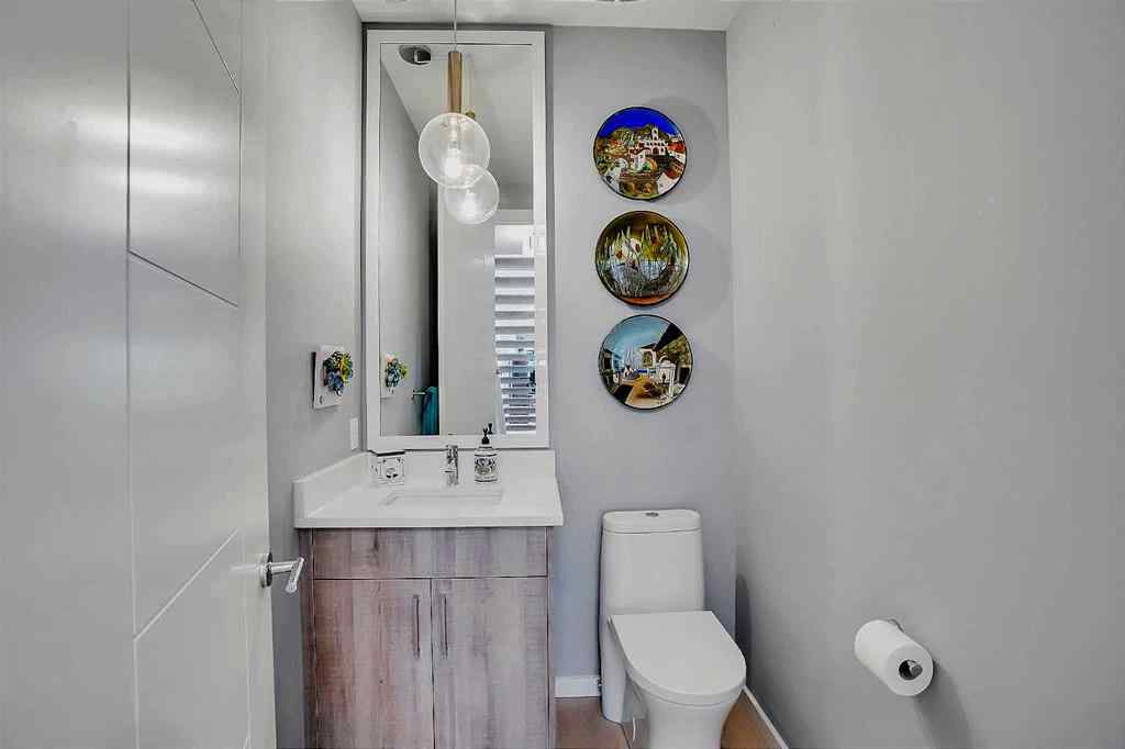 MLS® A2229947 - 2638 30 Street SW in Killarney/Glengarry Calgary, Residential