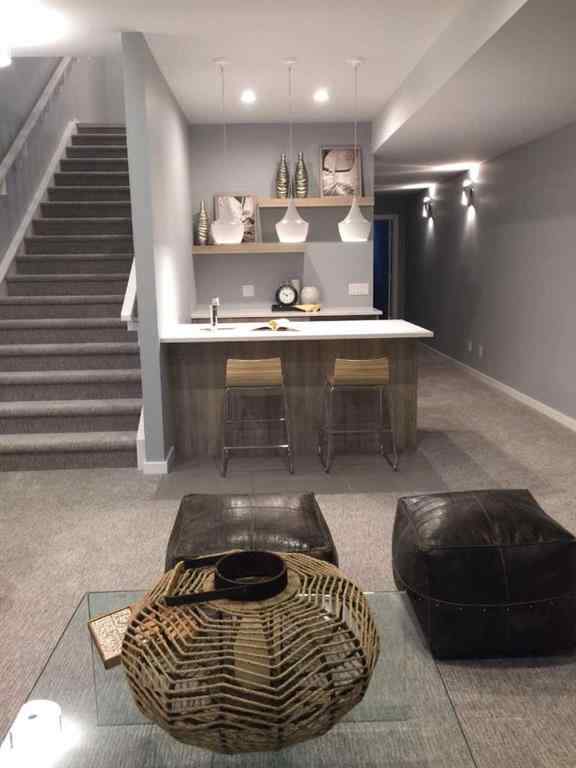 MLS® A2229947 - 2638 30 Street SW in Killarney/Glengarry Calgary, Residential
