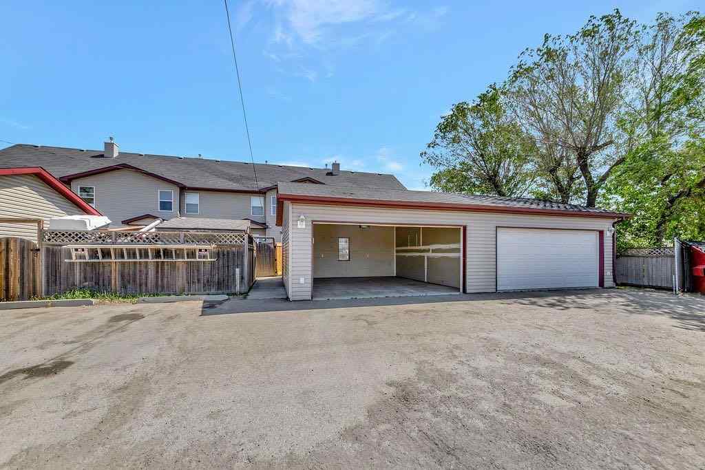 MLS® A2229949 - Unit #2 1820 49 Avenue  in Wallacefield Lloydminster, Residential
