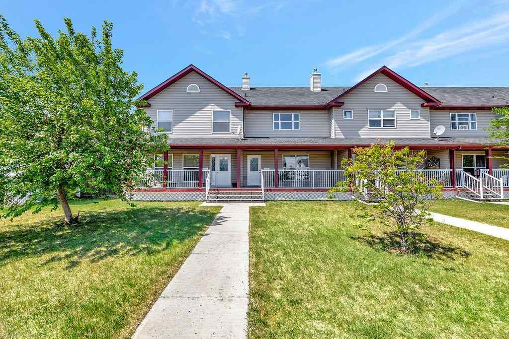 MLS® A2229949 - Unit #2 1820 49 Avenue  in Wallacefield Lloydminster, Residential