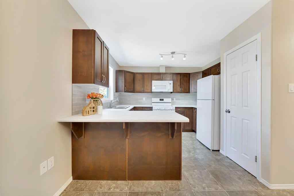 MLS® A2229949 - Unit #2 1820 49 Avenue  in Wallacefield Lloydminster, Residential