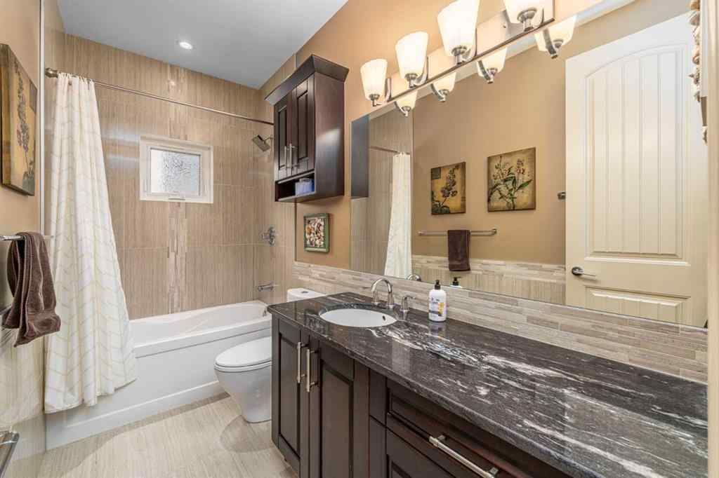 MLS® A2229957 - 2239 32 Street SW in Killarney/Glengarry Calgary, Residential