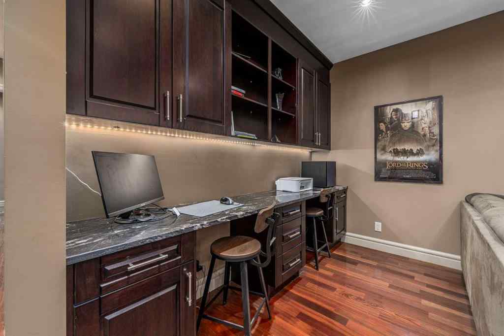MLS® A2229957 - 2239 32 Street SW in Killarney/Glengarry Calgary, Residential