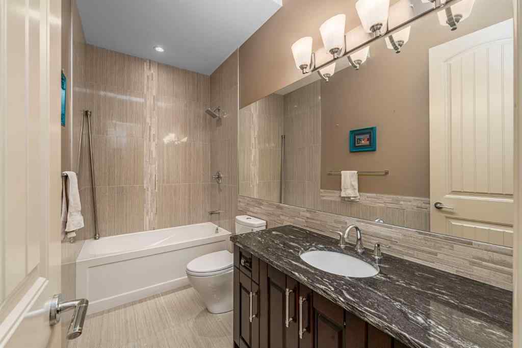 MLS® A2229957 - 2239 32 Street SW in Killarney/Glengarry Calgary, Residential